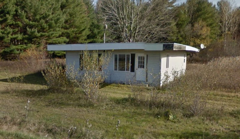 Tonys North Restaurant (Standish Truck Stop) - Small Building Across Street (newer photo)